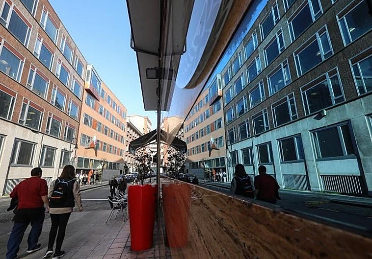 Los padres de la bebé intoxicada con droga en Avilés se culpan mutuamente